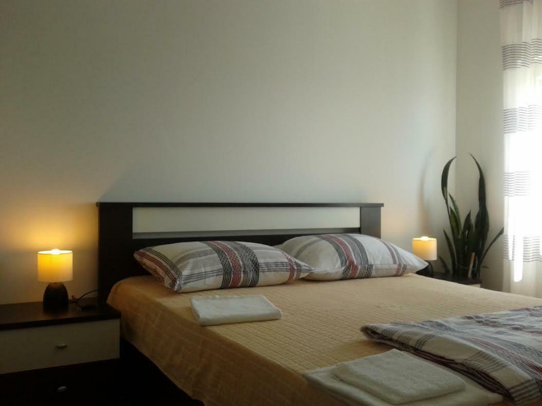 Apartment Diklic セニ エクステリア 写真